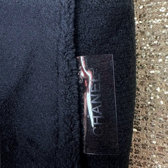 CHANEL Black Crossbody or Shoulder Bag NWT - Picture 6 of 12